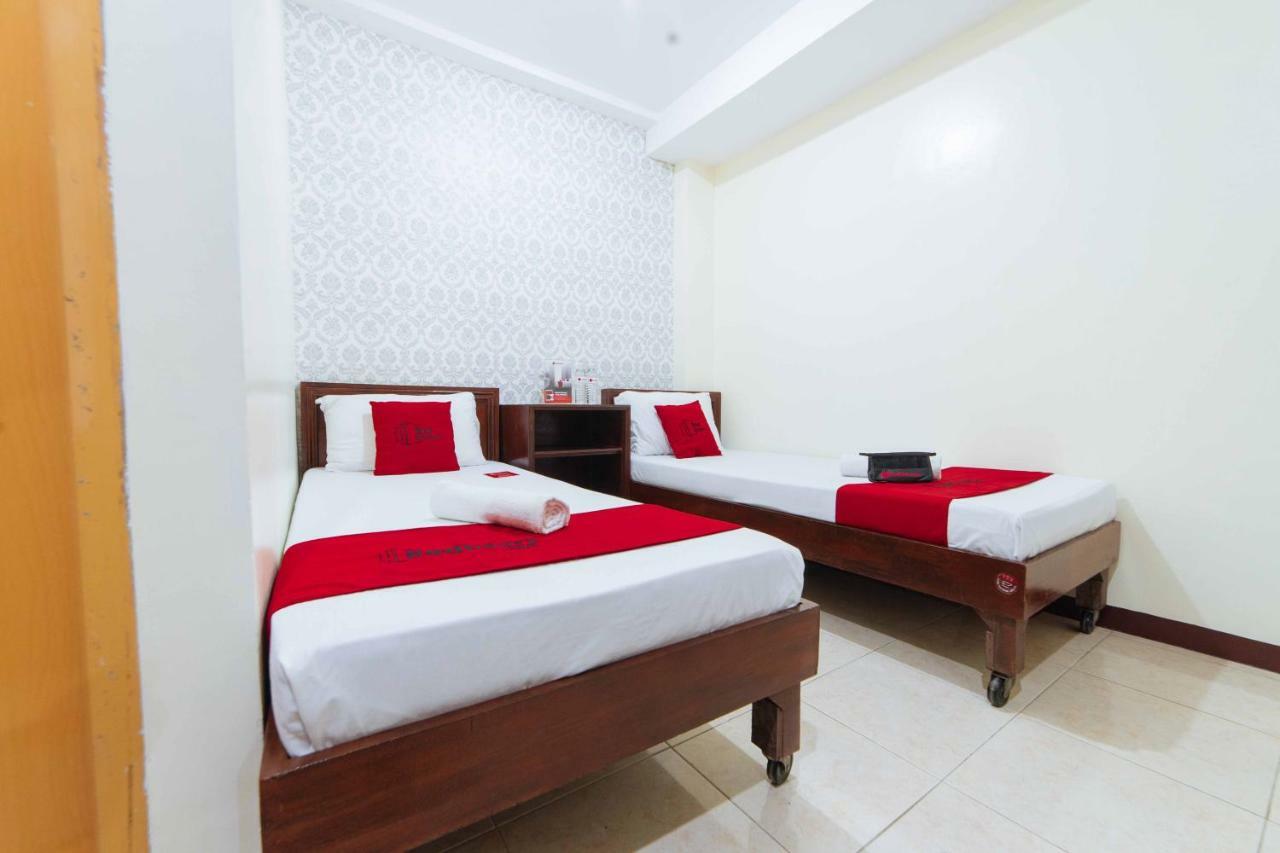 Reddoorz @ Davao Hub General Luna Exterior photo